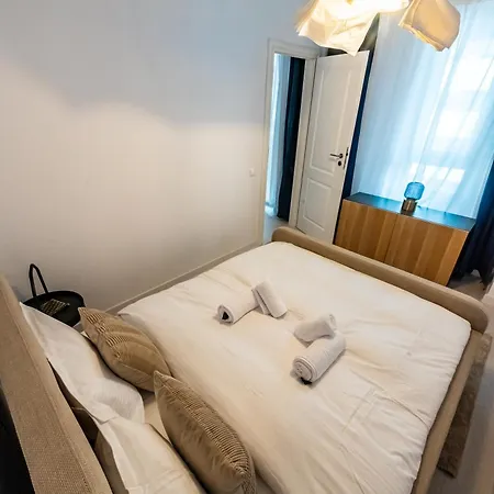 Apartament Urban Haven Retreat 1020 Bucureşti